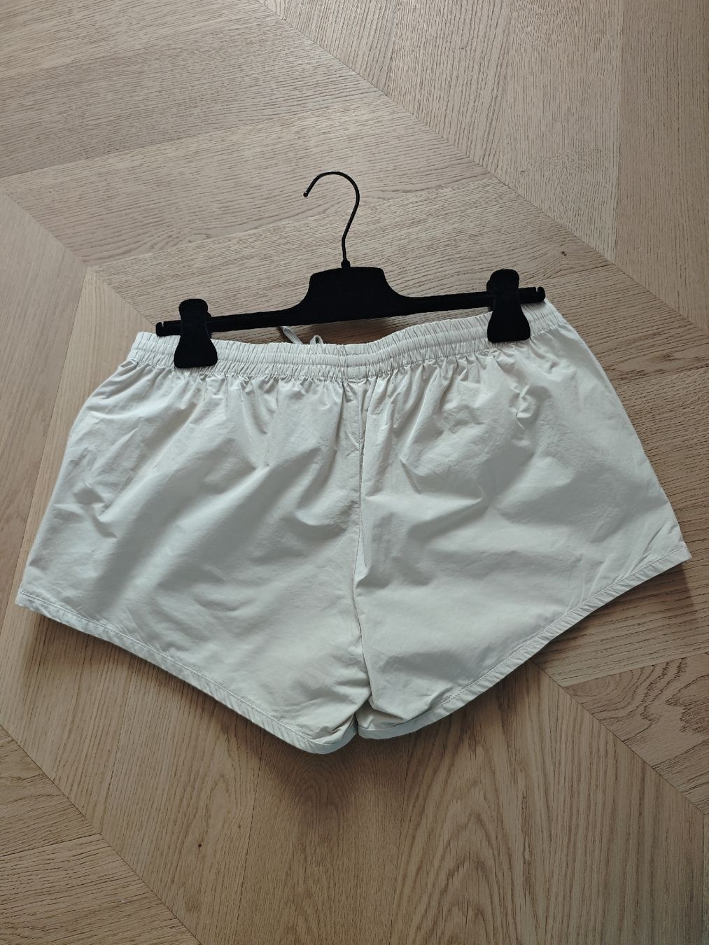 Balenciaga Pantalons: BALENCIAGA UNISEX Shorts – D'occasion à Erlenbach ZH par nlh 4