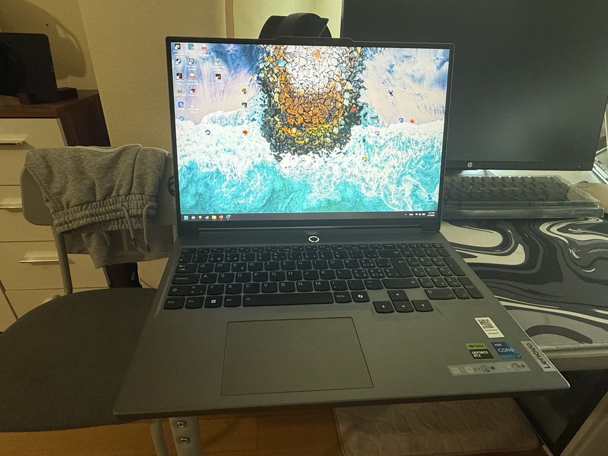 Lenovo Notebook: Lenovo Legion 5 16IRX9 – Usato da Meilen venduto da vas_8nv7 1