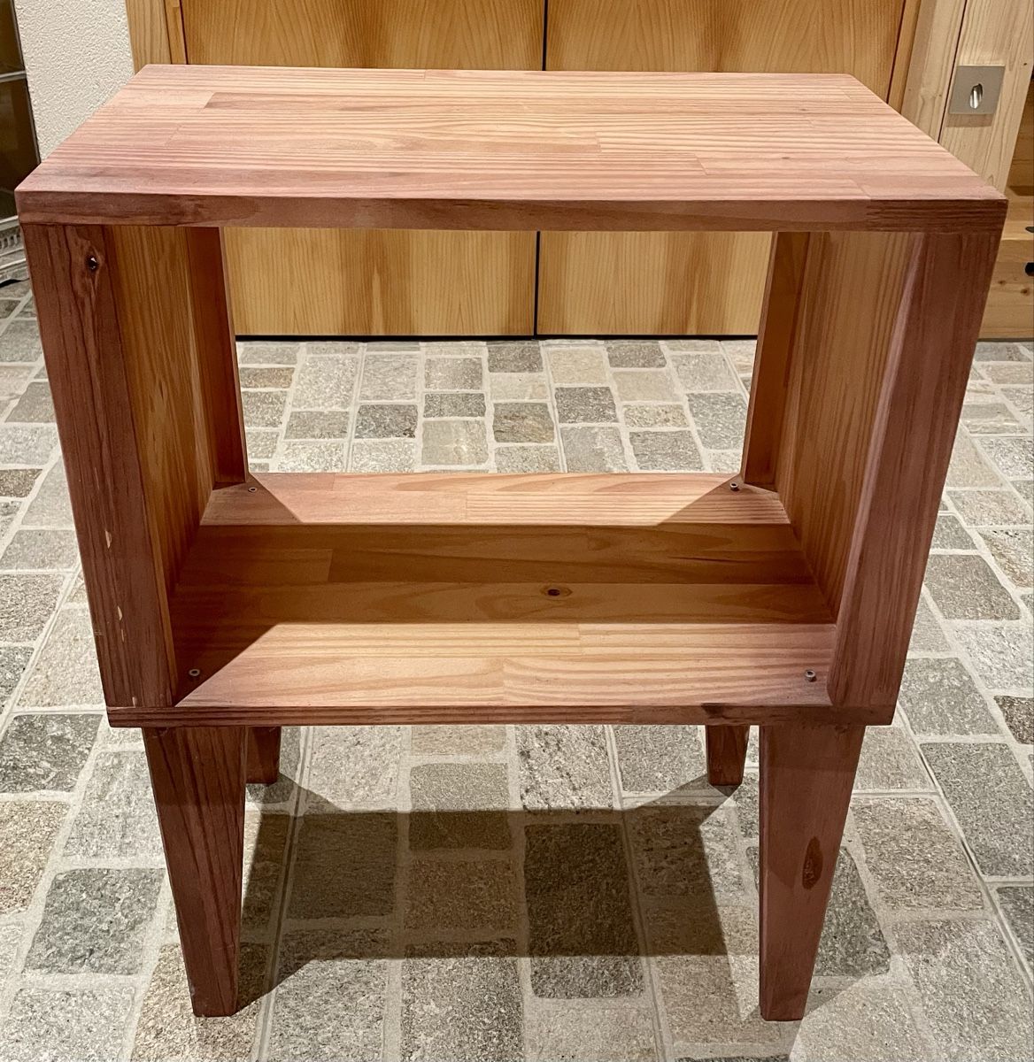 Commodes: Modernes Holzmöbel – D'occasion à Oberwil-Lieli par Denise5