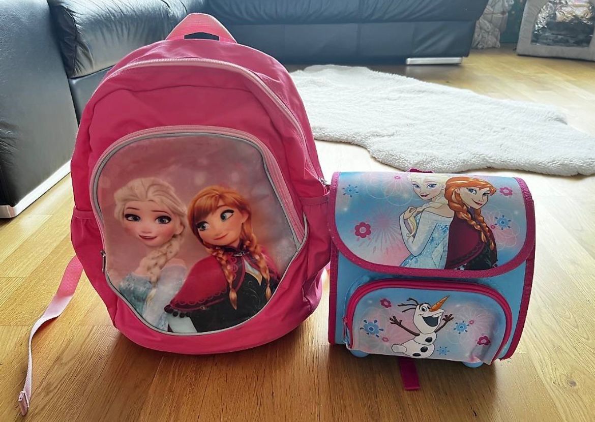 Disney Borse & Zaini: Kinder Rucksäcke – Usato da Laupen BE venduto da CARLOS-HGT