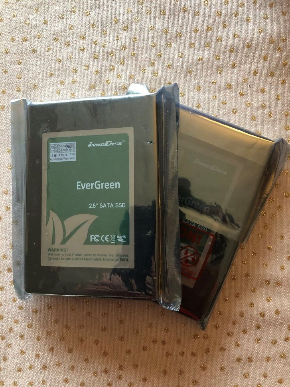 Dischi rigidi: EverGreen 2,5" SATA SSD 64GB – Nuovo e nell'imballaggio originale da Allschwil venduto da mematho 2