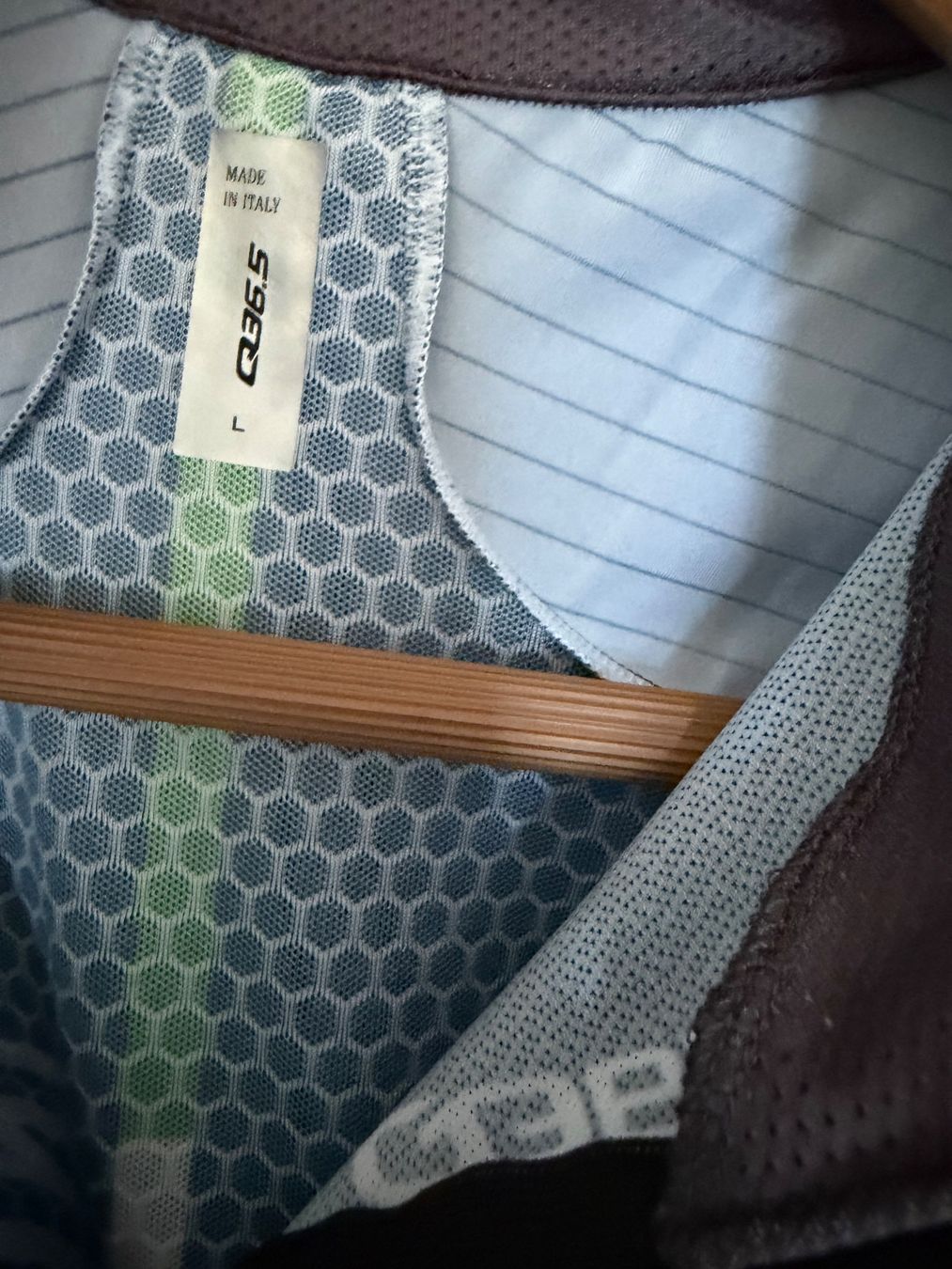 Leibchen & Hosen: Q36.5 Gregarius Jersey InGamba NEU Size L – Neu und originalverpackt aus Küsnacht ZH von gma_67jc 1