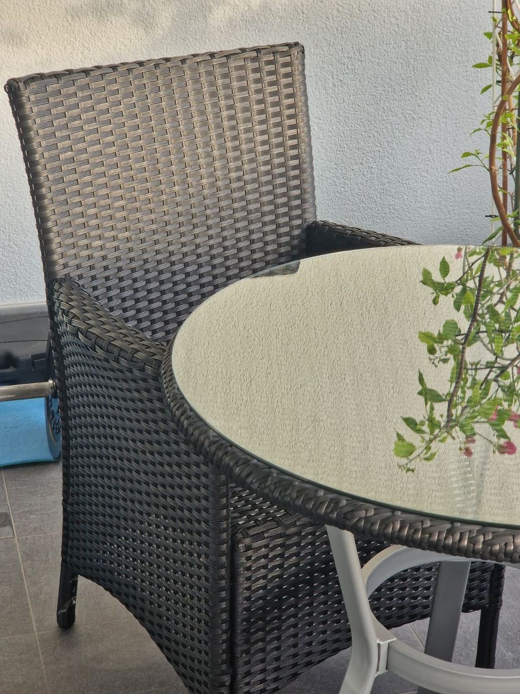 Set di tavolo e panche: Gartentisch / Stühle – Usato da Nänikon venduto da dar_x9db