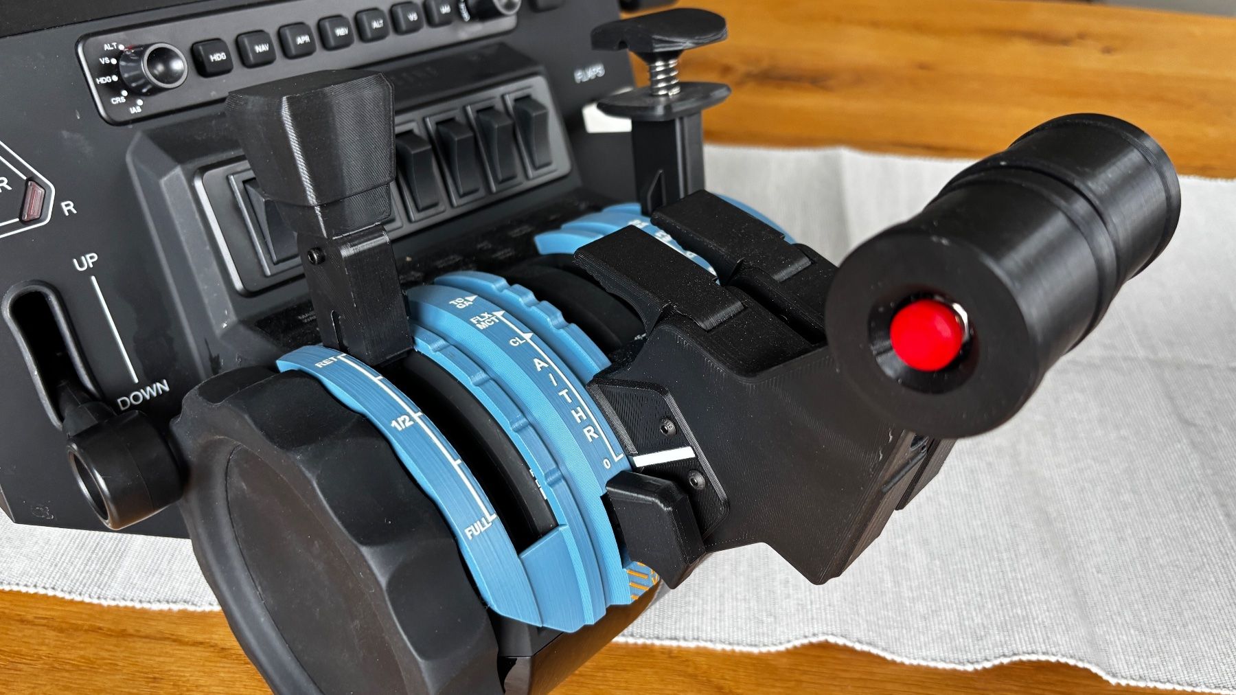 Honeycomb Manettes: Honeycomb Throttle Quadrant – D'occasion à Benken SG par Coucar79 1