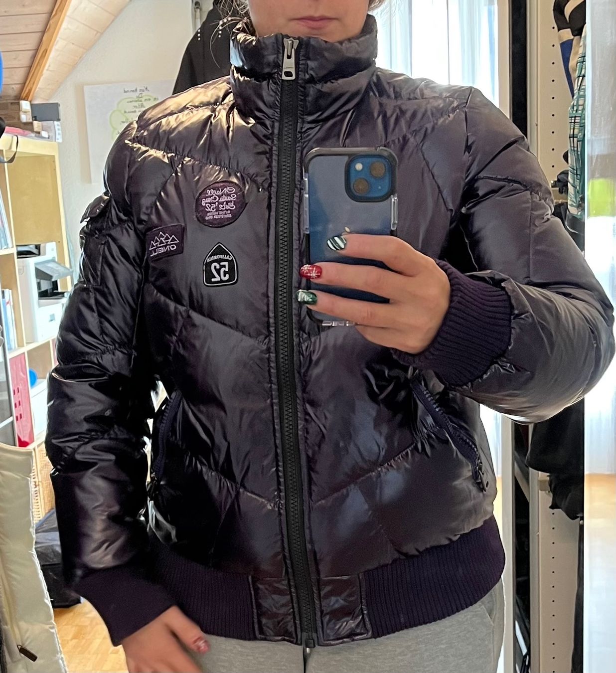 O'Neill Jacken: Schöne Lila Bomberjacke in Gr. M – Gebraucht aus Weiningen ZH von and_6tm5 5