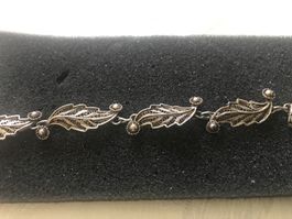 Filigranes Silberarmband, vintage Blätter Design