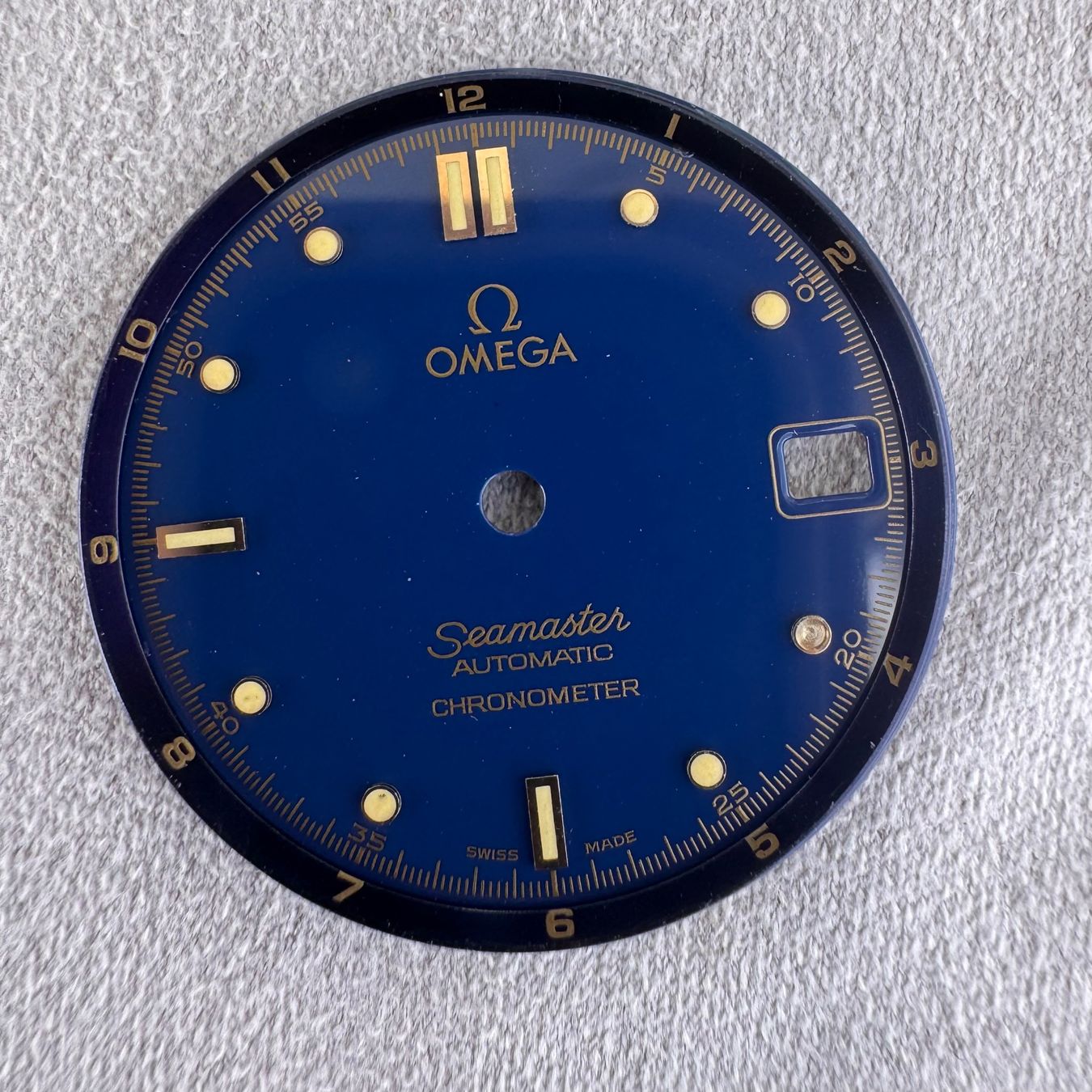 Omega Orologi: Omega Seamaster Automatic Chronometer Blue Dial 28.5mm – Usato da Arzier-Le Muids venduto da Avanna
