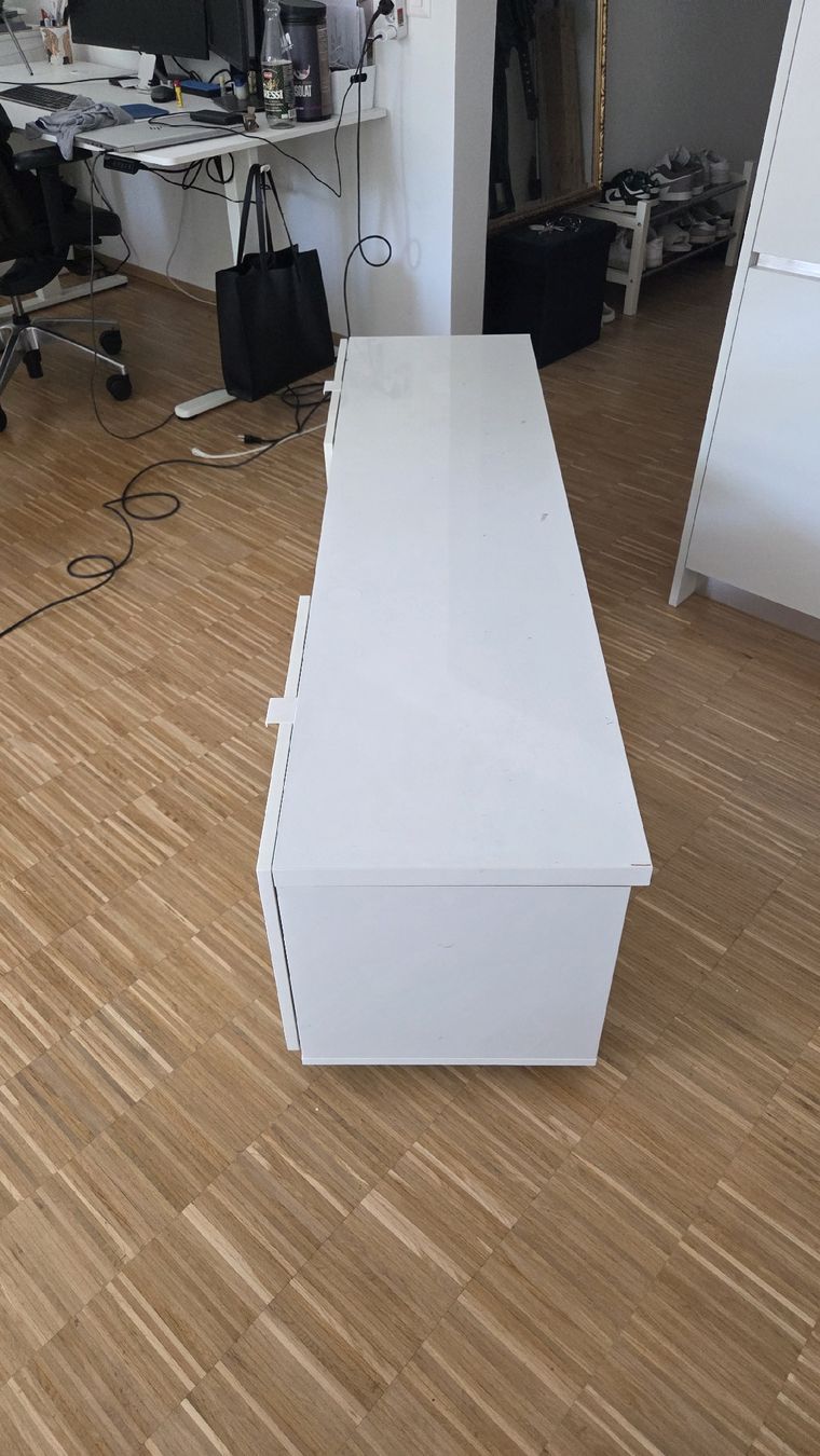Ikea TV Möbel: Fernsehmöbel 45x45x160 – Gebraucht aus Uster von Liro00