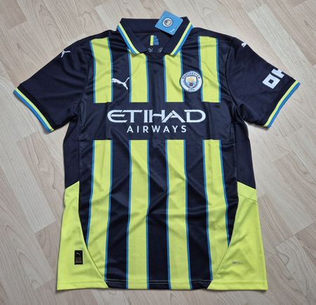 Puma 24/25 Manchester City Trikot Grösse L NEU