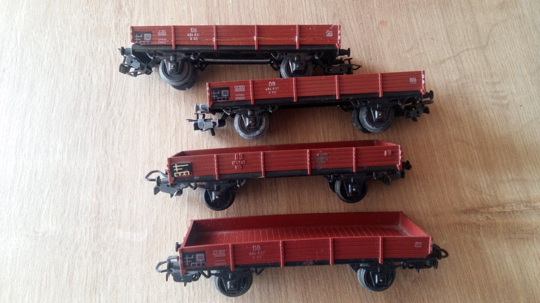 Märklin Modelleisenbahnen: HO, AC, Märklin, DB 4 wagons à rebords bas – Gebraucht aus Grand-Lancy von LFW 6
