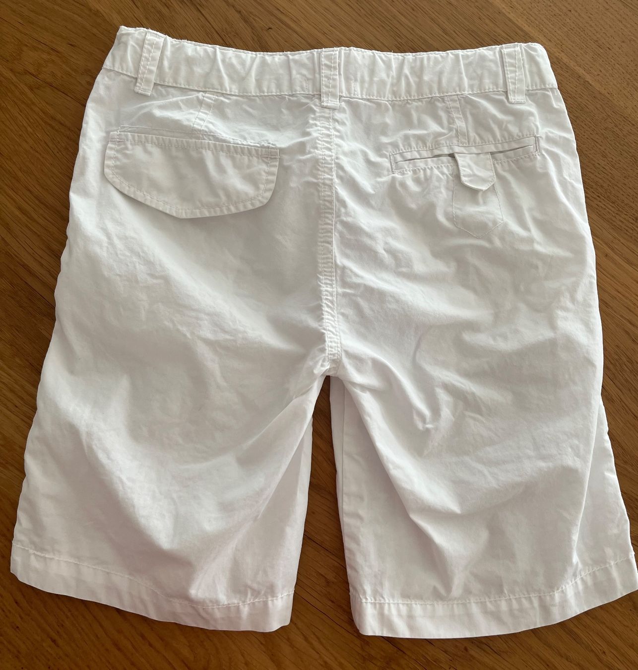 Pantaloni: NUCLEO Kurzhose Grösse 6J/116 cm – Usato da Zürich venduto da asocaciu 1