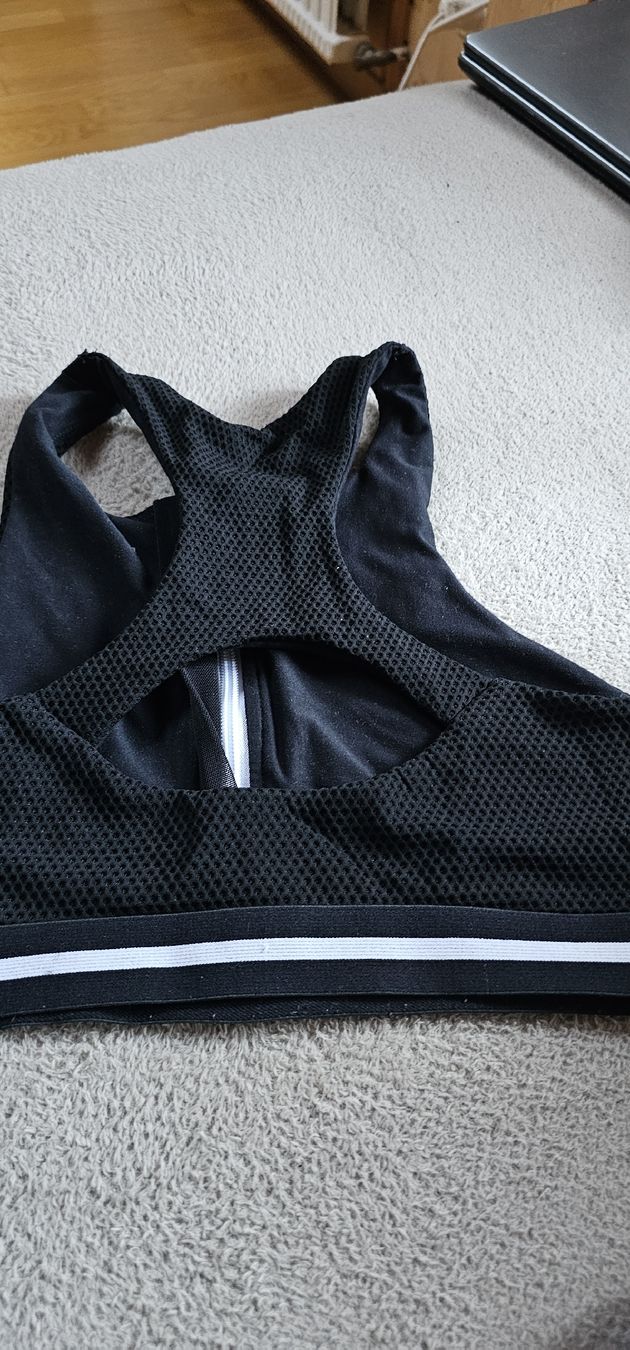 Pulls & Sweat-shirts: Chicorée Strickpullover Lila Gr. S mit Rollkragen + BH – D'occasion à Ferden par jemyce 3