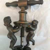 ZAPFENZIEHER – KORKENZIEHER   Tischmodell in Bronze
