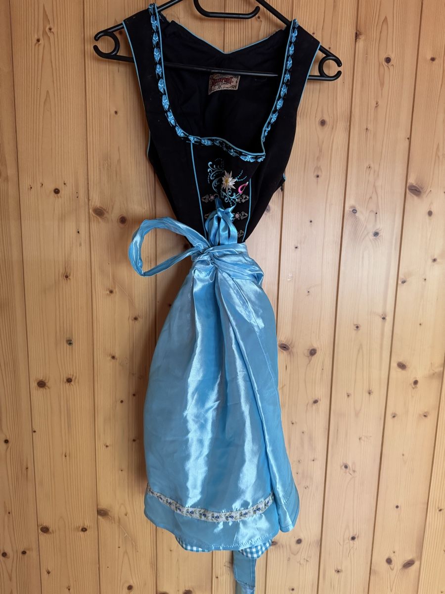 Robes: Dirndl Stockerpoint Gr. 44, blau-schwarz – D'occasion à Schwellbrunn par 73zubi77 3