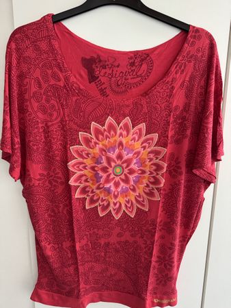 Desigual Damen T-Shirt Rot Grösse M gemustert