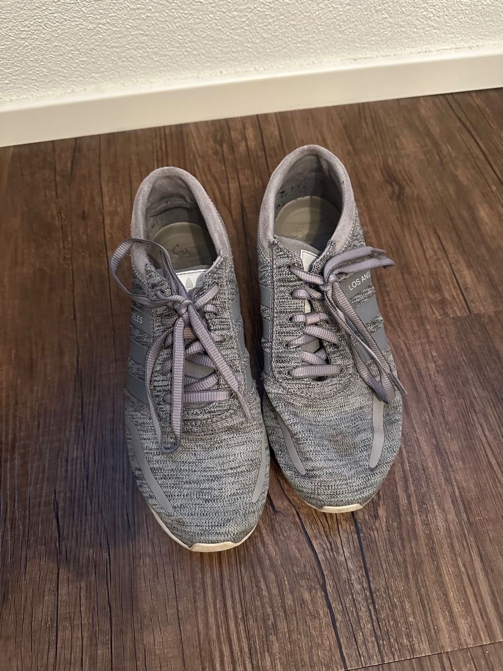 Adidas Herrenschuhe: Adidas Los Angeles Sneaker, Grösse 38 – Gebraucht aus Gachnang von mih_7dkp 1