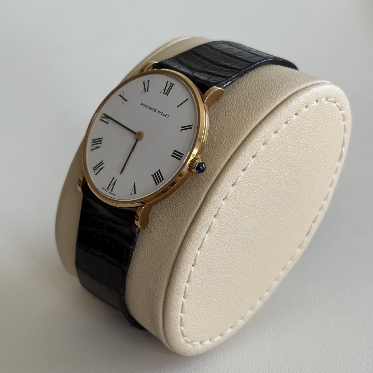 Audemars Piguet Uhren: Audemars Piguet NOS 18K Handaufzug – Gebraucht aus Winterthur von LaBodega 1