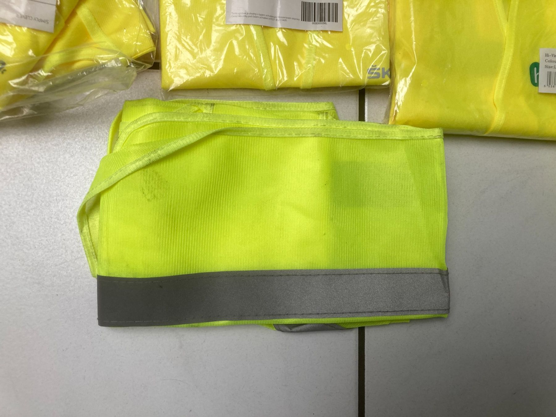 Accessori per altri veicoli: 10 Set Warnwesten/Pannenset Auto – Nuovo e nell'imballaggio originale da Cham venduto da WB2223 1