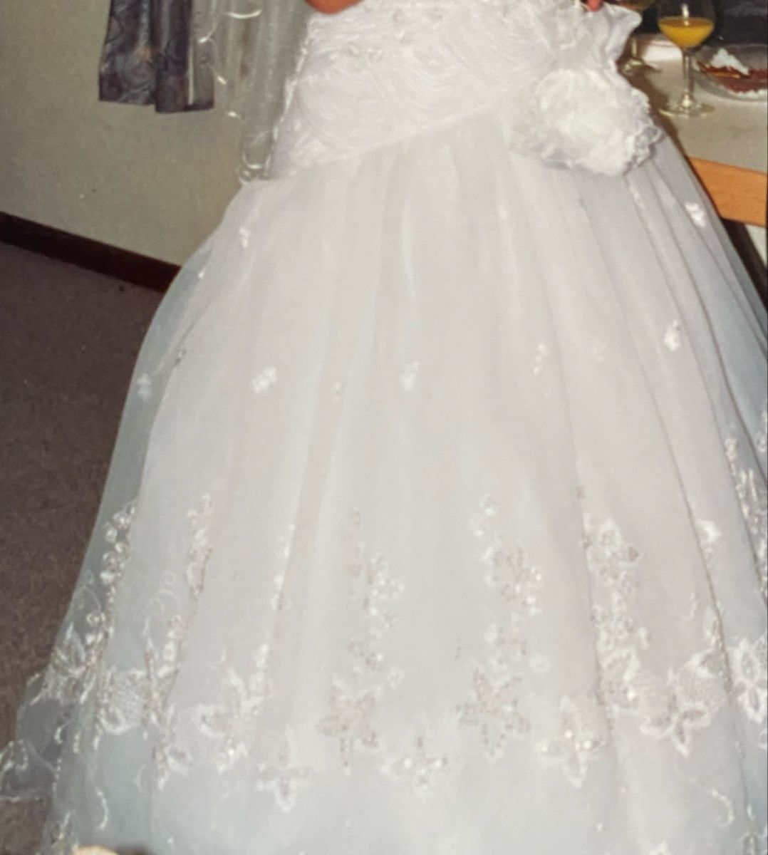 Robes: Brautkleid Gr.36 – D'occasion à Worben par AngieB04 1
