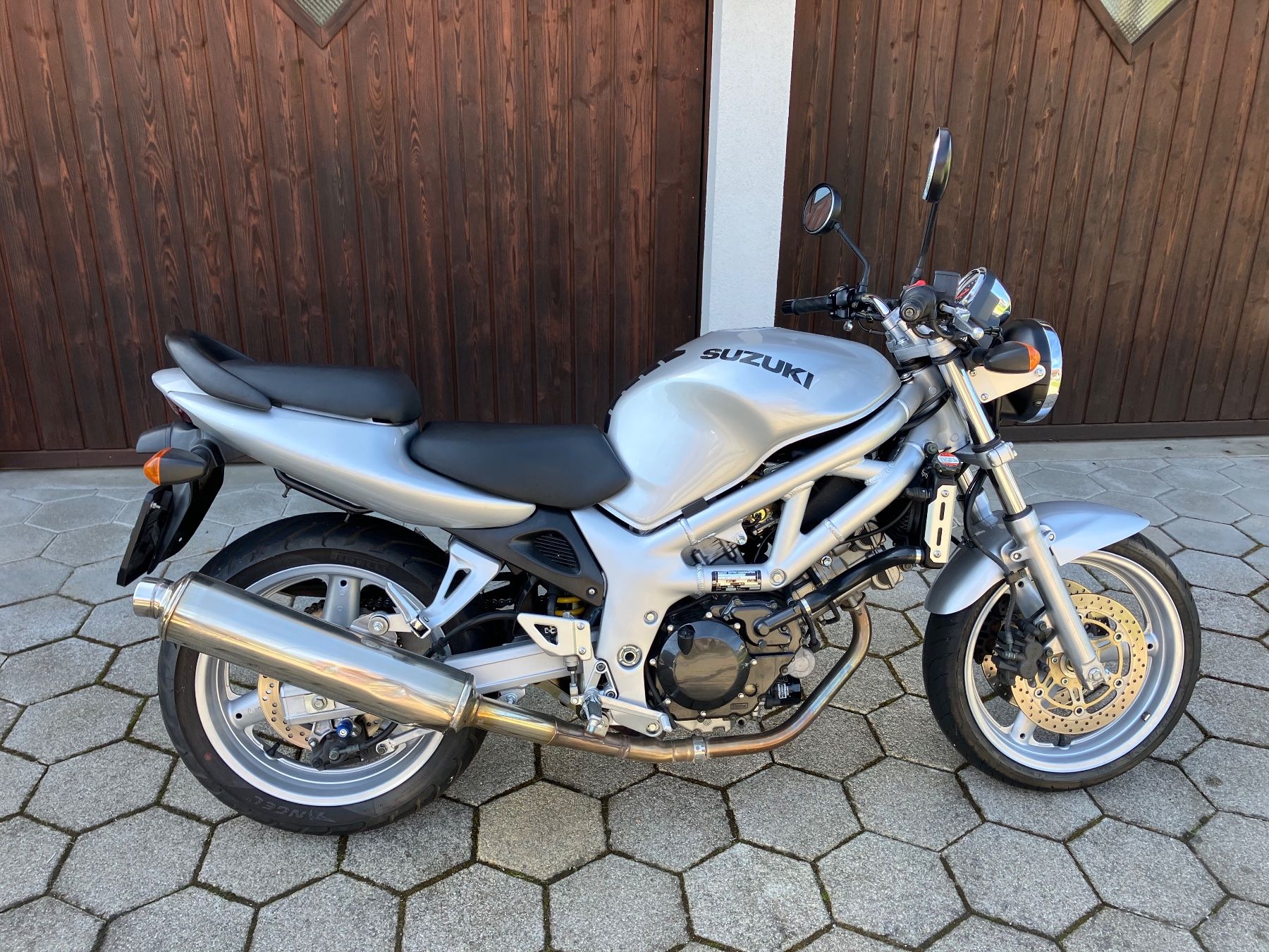 Suzuki Strasse: Susuki SV 650 – Gebraucht aus Sirnach von Jsomkit