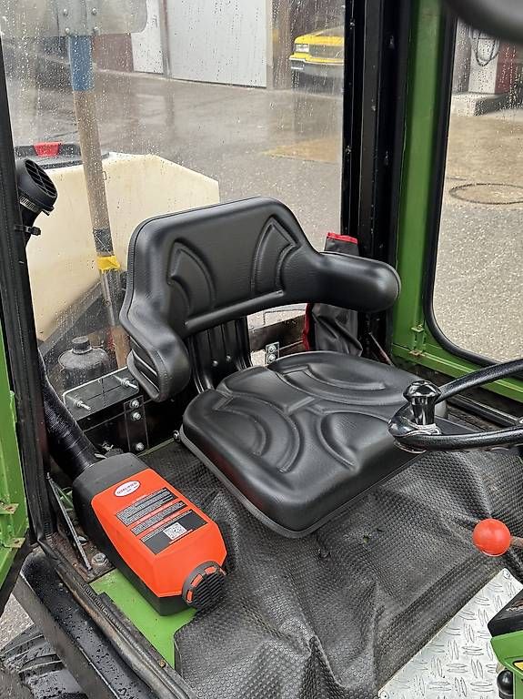 John Deere Sgombero neve: John Deere mit Schneepflug – Usato da Boswil venduto da Zollo1995 3