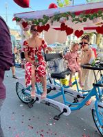 4 Plätzer Velo-Auto (Surrey) - ideales Hochzeitsgefährt