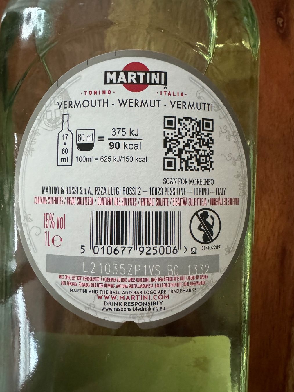 Martini Bevande alcoliche: Martini Bianco Aperitivo 1 L – Nuovo e nell'imballaggio originale da Widnau venduto da Doctor_Hemp 2
