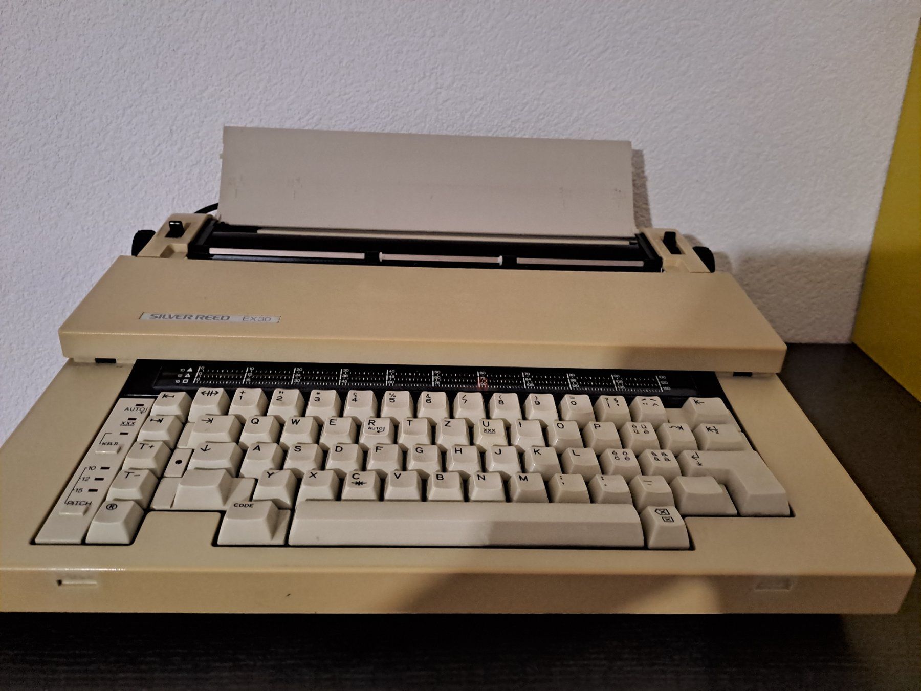 Machines à écrire: Schreibmaschine – D'occasion à Untereggen par ToniBraunwalder