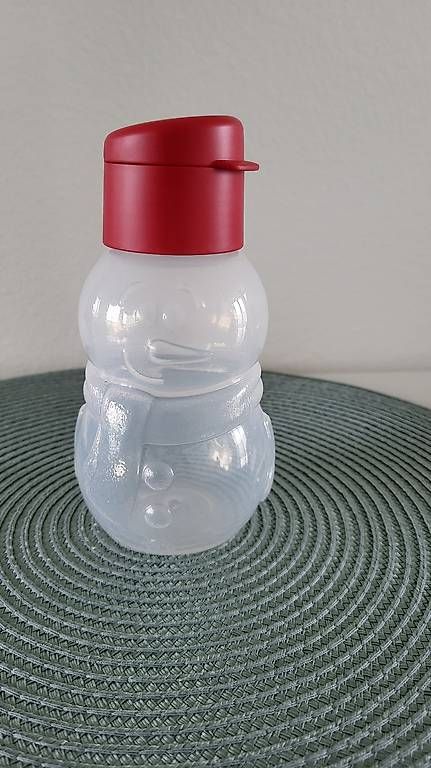 Recipients et similaires: Trinkflasche Schneemann TUPPERWARE  NEU – D'occasion à Therwil par cha_m68j 1