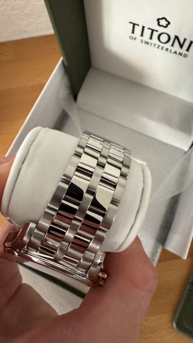 Titoni Uhren: TITONI SWISS WATCH 83908 SRG-689 – Neu und originalverpackt aus Belprahon von Rob_ain 9