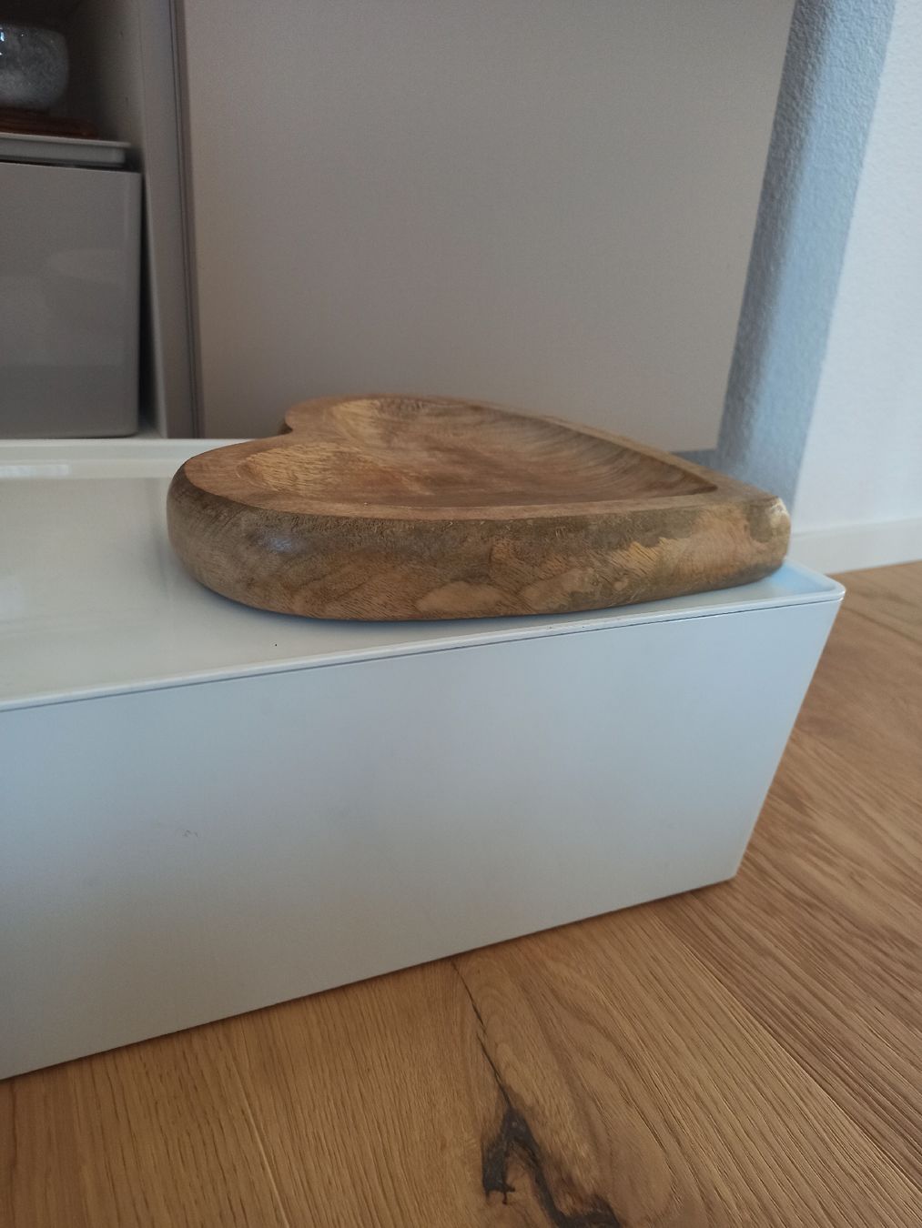 Ciotole: Herzschale aus Holz – Nuovo (secondo la descrizione) da Eschenz venduto da Migulina 1
