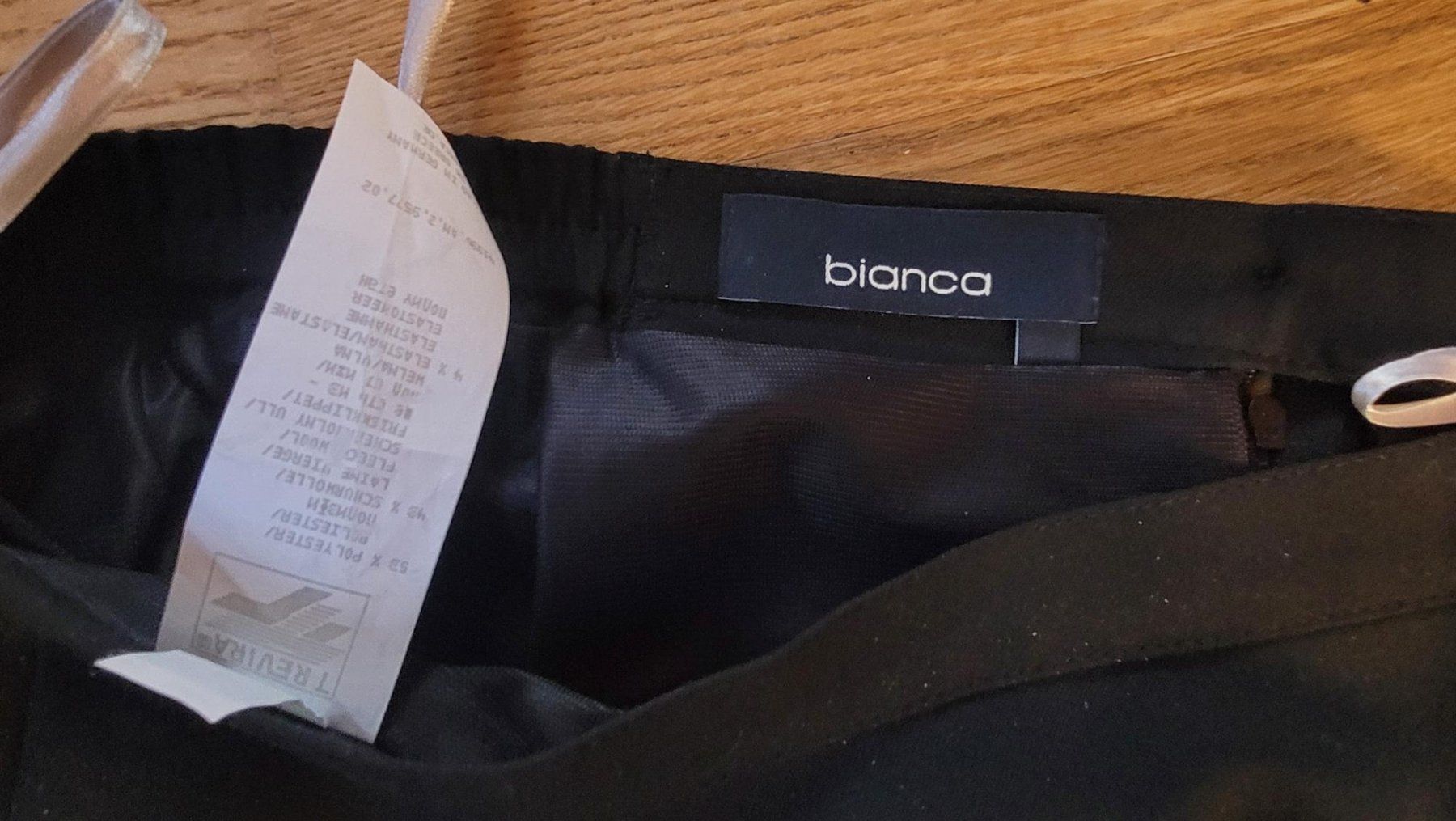 C&A Röcke: Jupe in schwarz, Grösse 44 von bianca – Neu (gemäss Beschreibung) aus Neschwil von flower_69 2