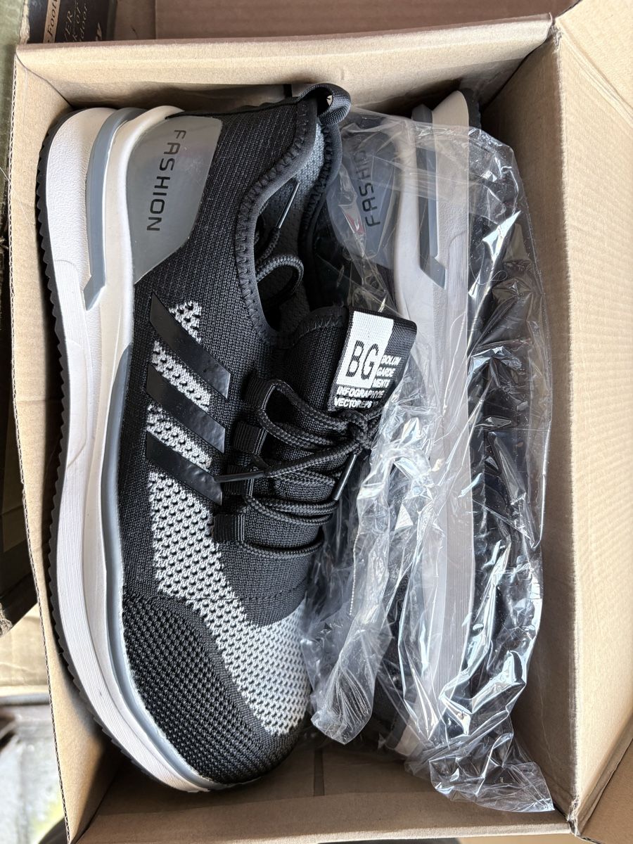 Scarpe da uomo: Sommer-Sicherheitsschuhe Nummer 45 – Nuovo e nell'imballaggio originale da mellingen venduto da Jana2Fashion 2