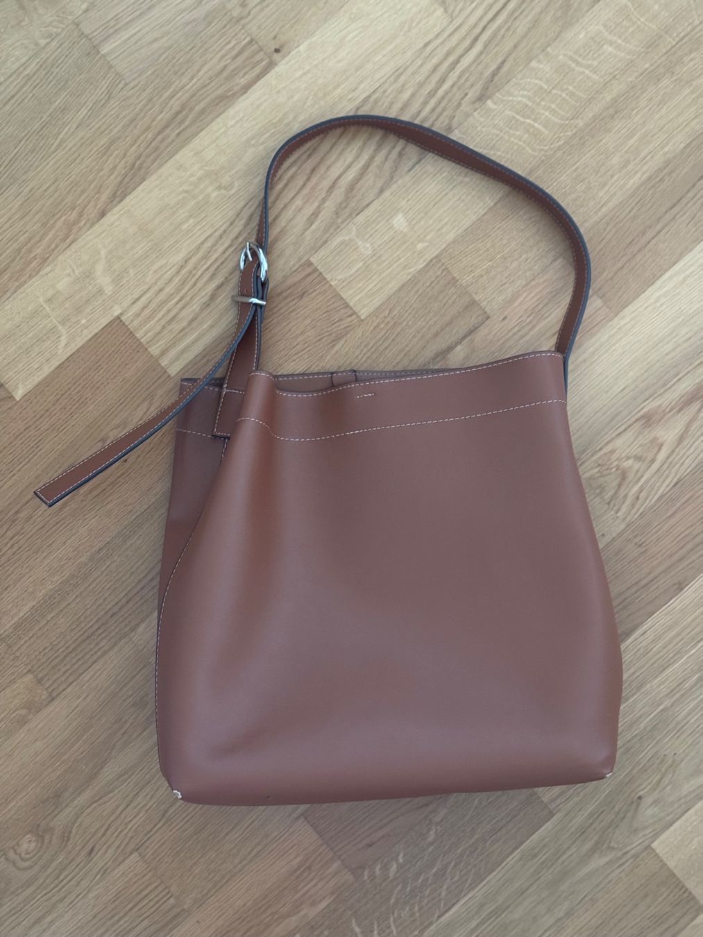 Mango Borse da donna: Damen Schultertasche braun, MANGO – Usato da Steinhausen venduto da sar_ph7q