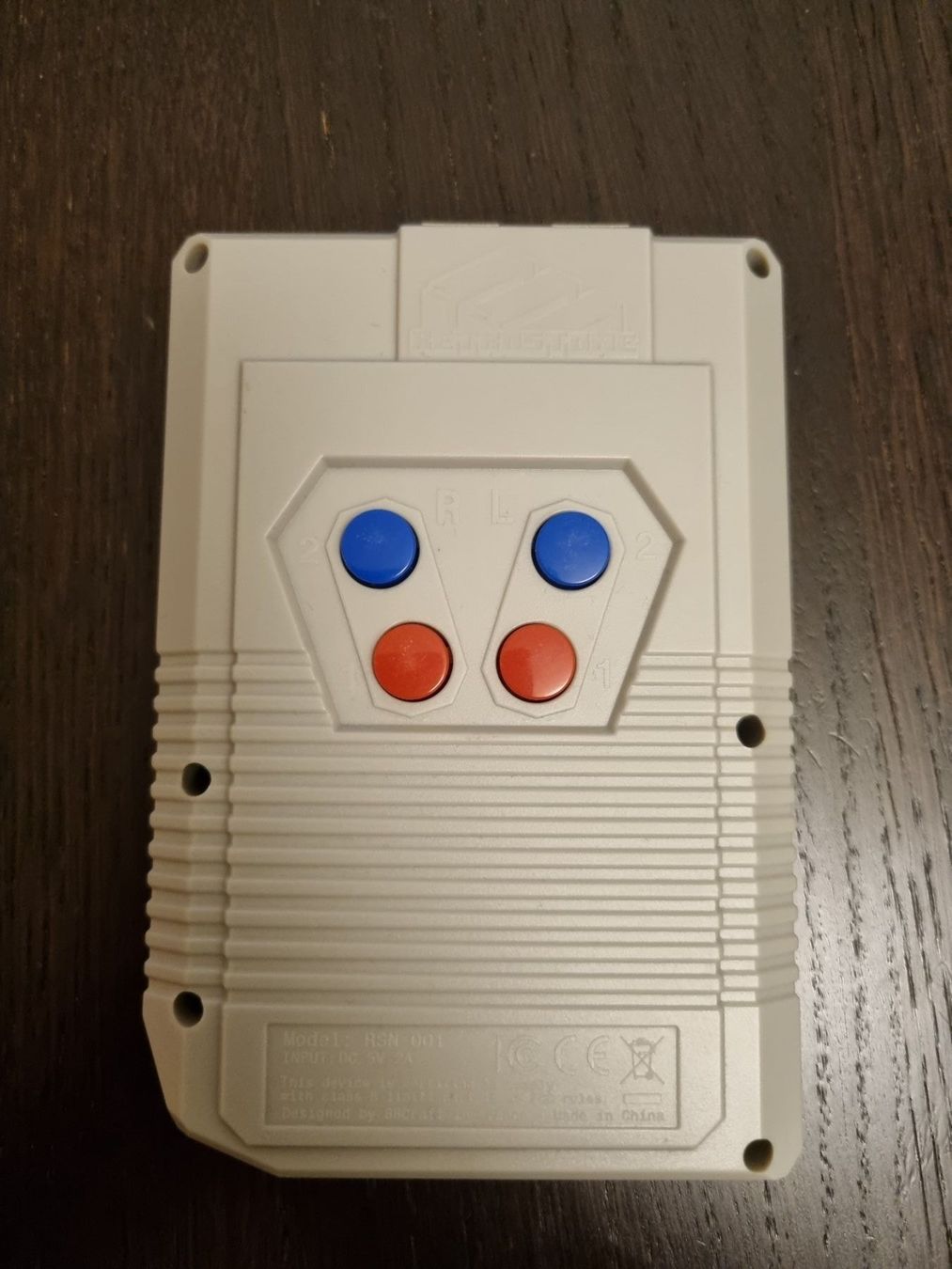 Console: Console retrostone – Usato da Lausanne venduto da Ari-92 1
