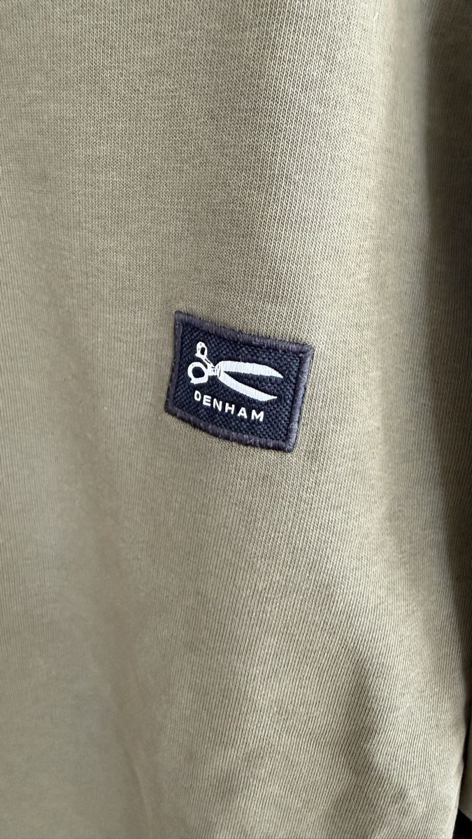 Pullover & Sweatshirts: Denham Olive sweater L /M – Neu (gemäss Beschreibung) aus Buchs AG von sxf96 1