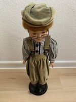 Puppe - Junger Mann mit Brille zum Ausstellen