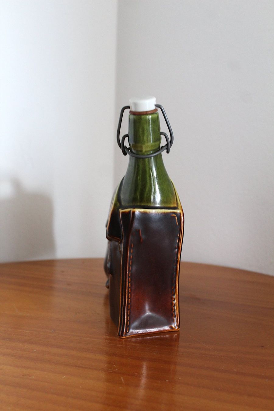 Altro: Vintage , Keramik-Schnapsflasche - Aktentasche – Usato da Locarno venduto da fripui 6
