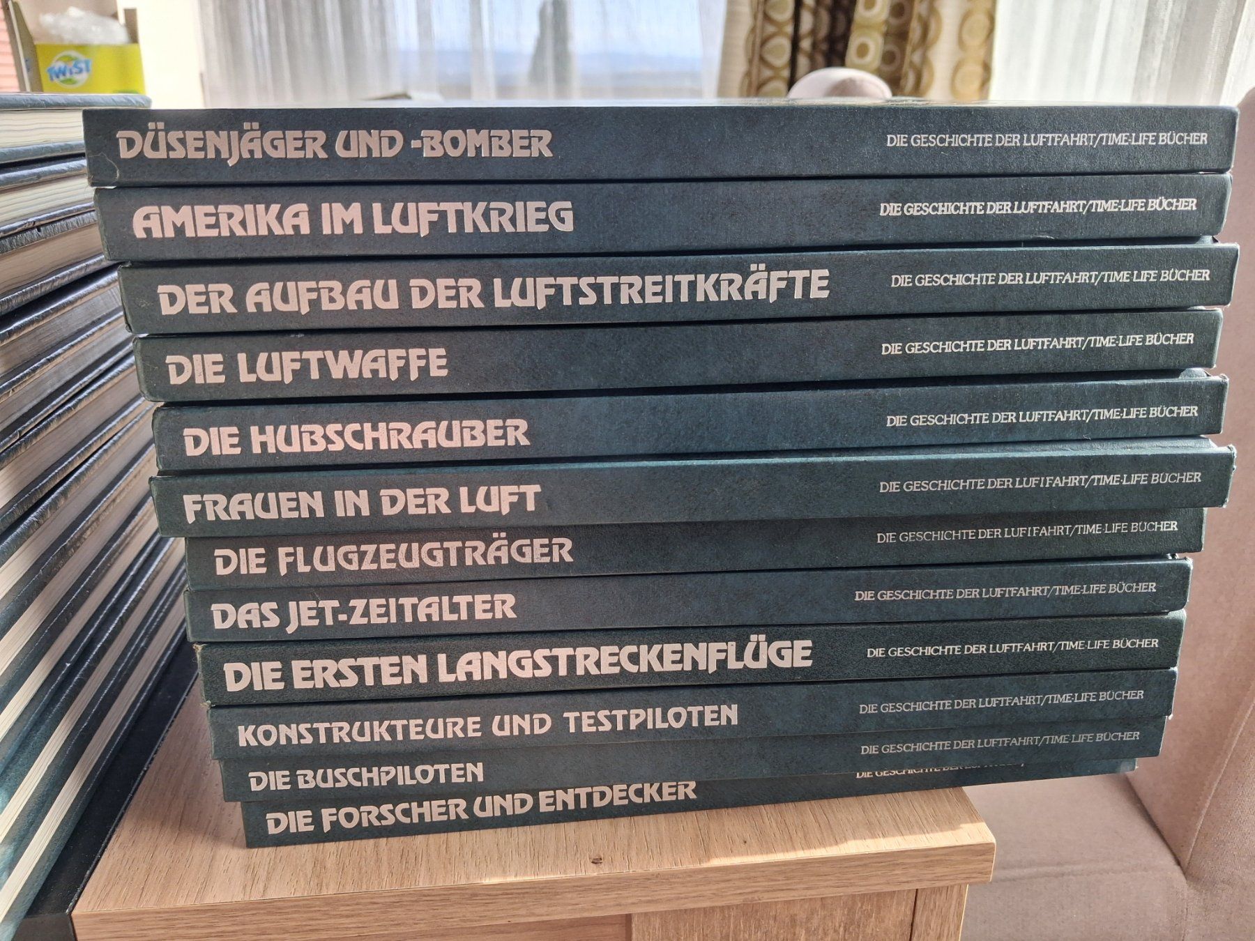 Libri: Bücher von Flugzeugen – Usato da Oberbipp venduto da Ref465 1