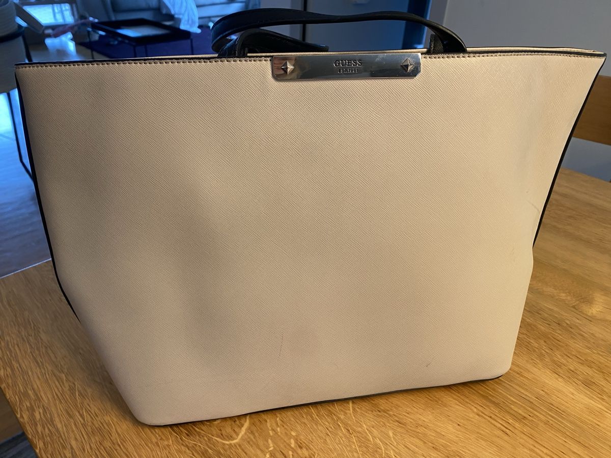 Guess Taschen für Damen: Guess Tragtasche Beige 45x29x13cm – Gebraucht aus Kriens von aloha19 1