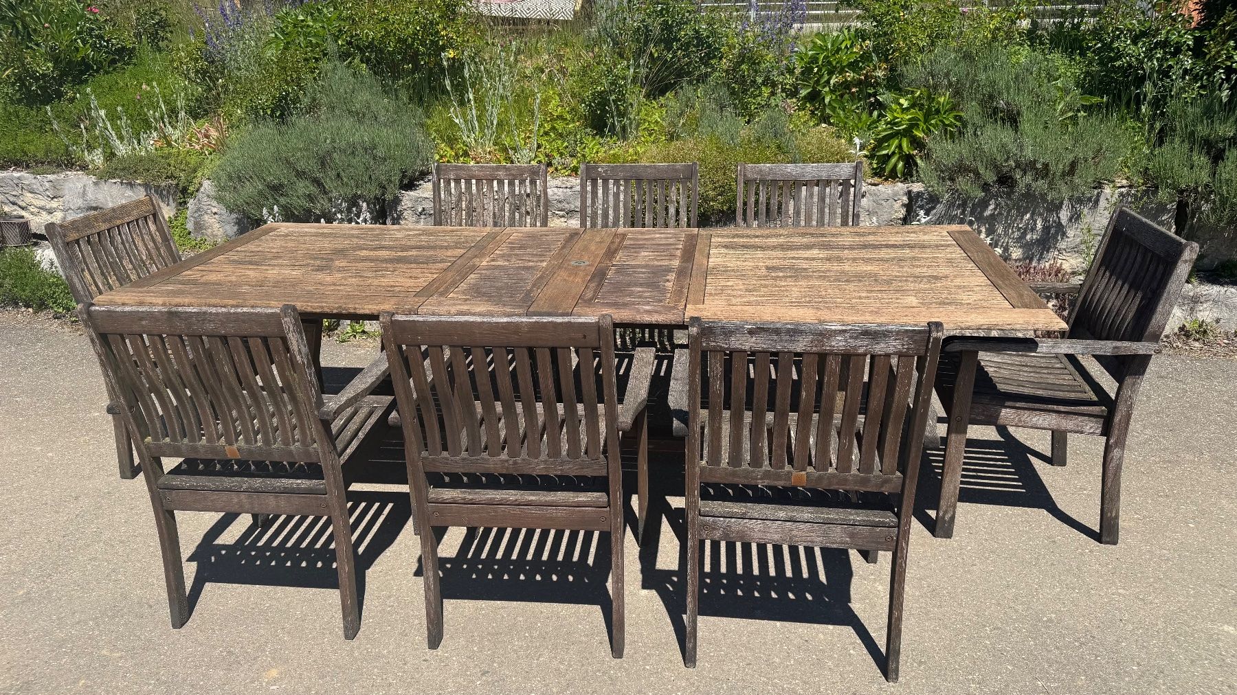 Pfister Sedie: 1 Gartentisch Holz – Usato da Dittingen venduto da Paprika8 5