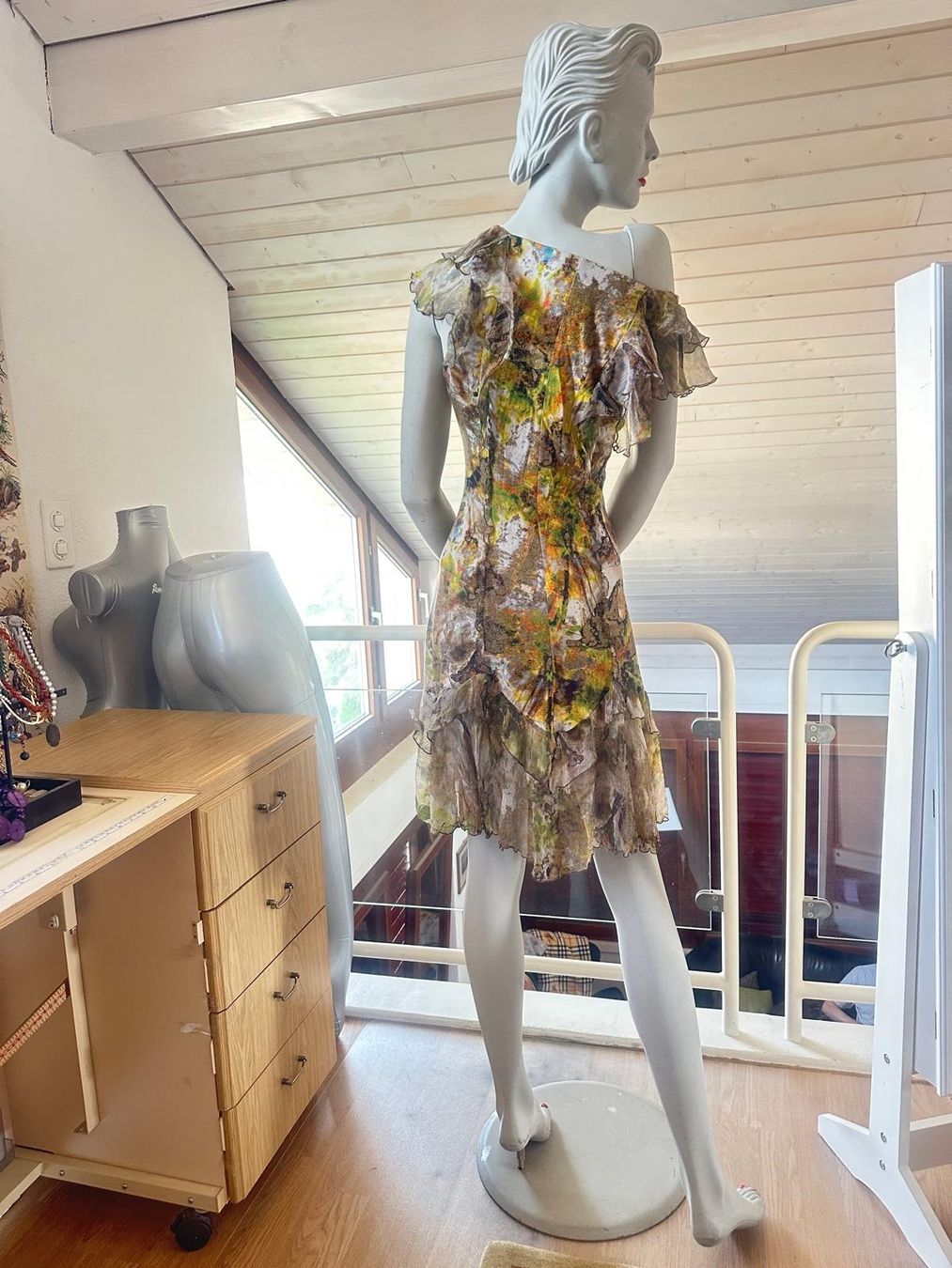 Vestiti: Schönes Seidenkleid GERMANO ZAMA – Usato da Neuhausen venduto da Lechasseur 3