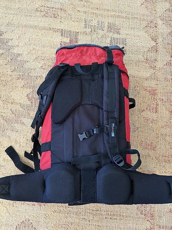 Zaini: Sac à dos randonnée Quechua 42 litres – Usato da Lausanne venduto da AMATP4 1