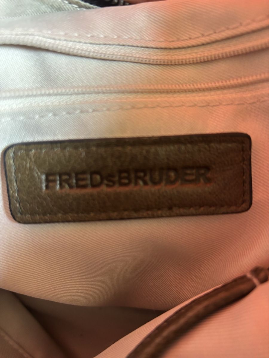 FredsBruder Sacs femmes: Handtasche FredsBruder – D'occasion à Zürich par cor_h97c 4