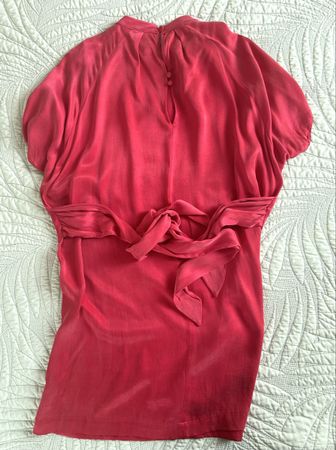 Rotes Seidenkleid wie neu, Gr. 10 / S-M