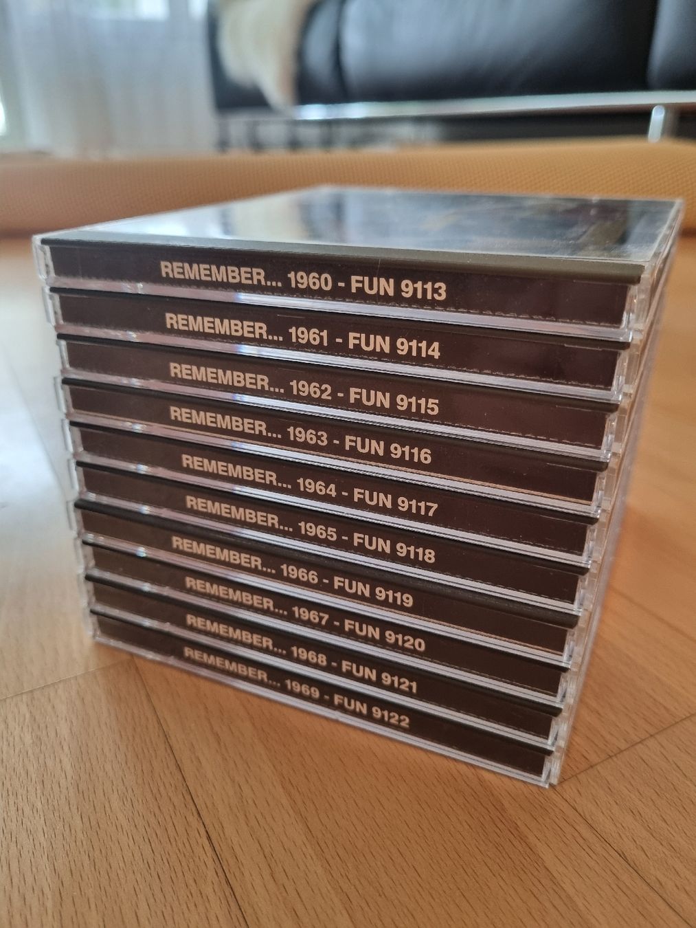 CD: 10 CDs "Remember 60ies" 1960-1969 – Usato da Altendorf venduto da evuhler 1