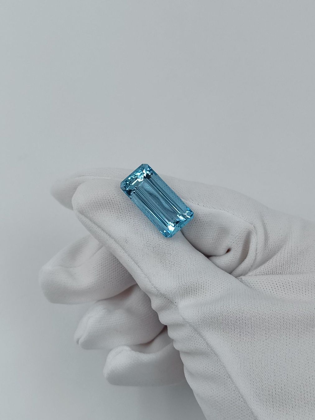 Pierres précieuses: 1 AQUAMARIN 23.80 CT. – D'occasion à Luzern par EdiGem 7