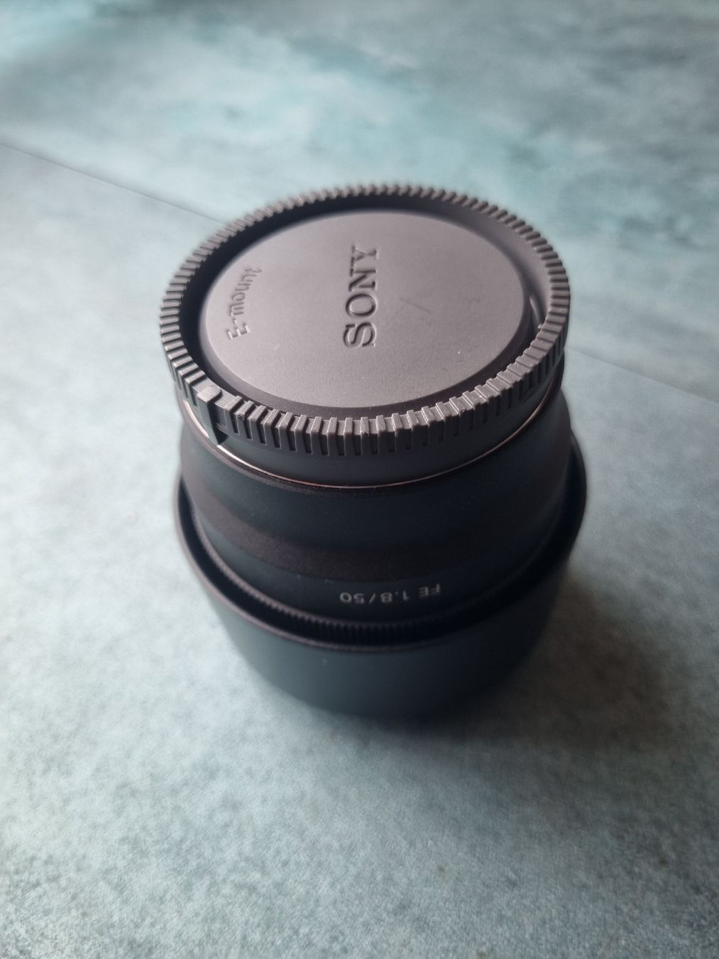 Sony Objectifs: Sony FE 50mm 1.8 (Full frame e-mount) – D'occasion à Neuchatel par seb_982w 3