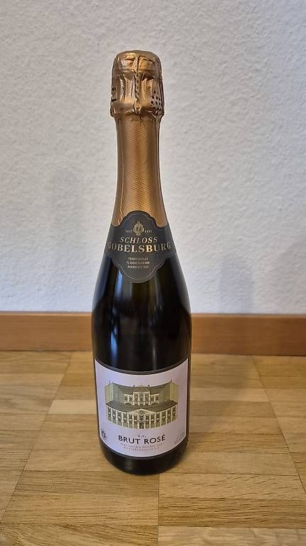 Vino: Weingut Schloss Gobelsburg Brut Rose – Usato da Zürich venduto da Verkaufen_Oerlikon