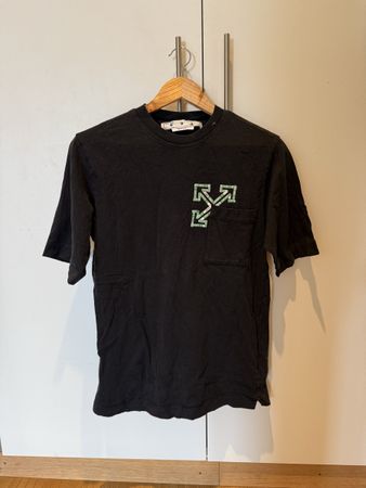 Off-White Black Tee-Shirt